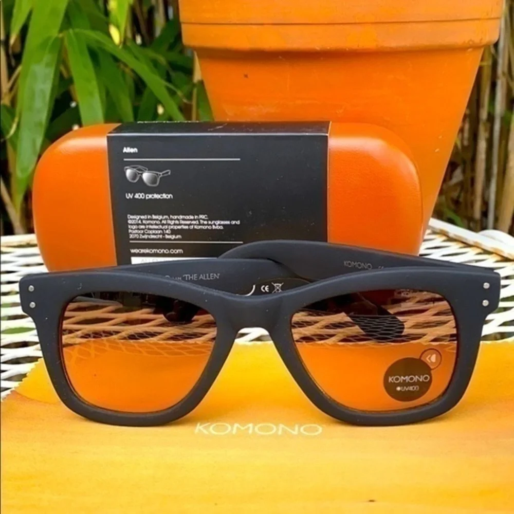 KOMONO SUNGLASSES BLACK wayfarer The Allen